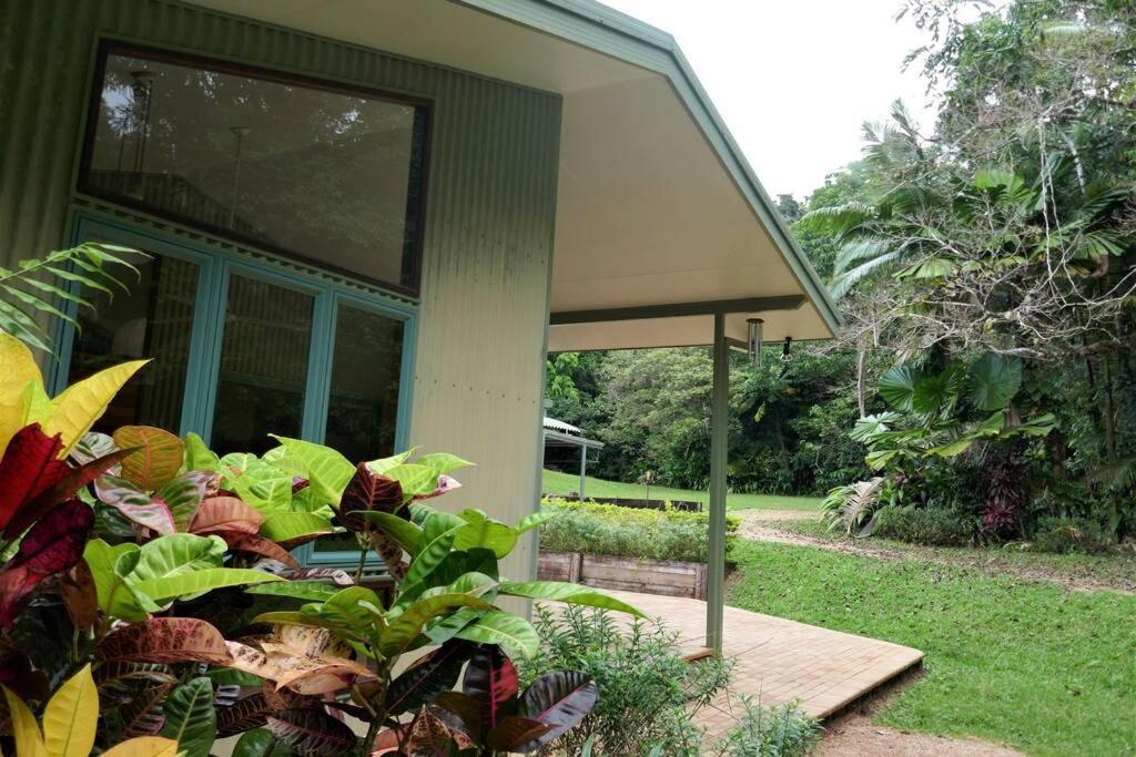 Fanpalm Creek Hideaway Villa Diwan Exterior photo