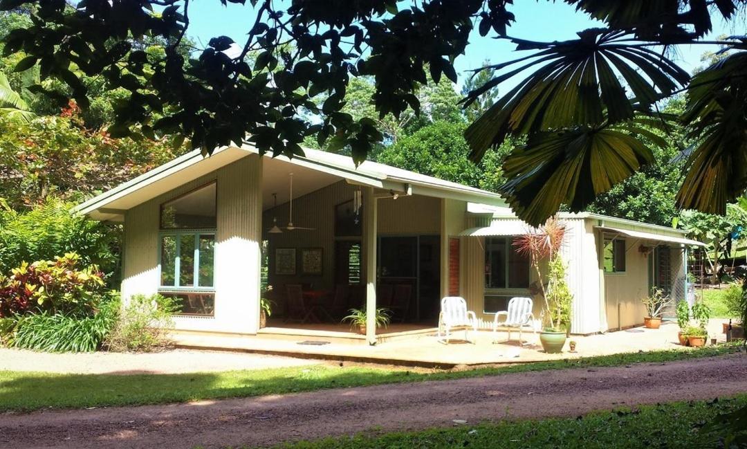 Fanpalm Creek Hideaway Villa Diwan Exterior photo